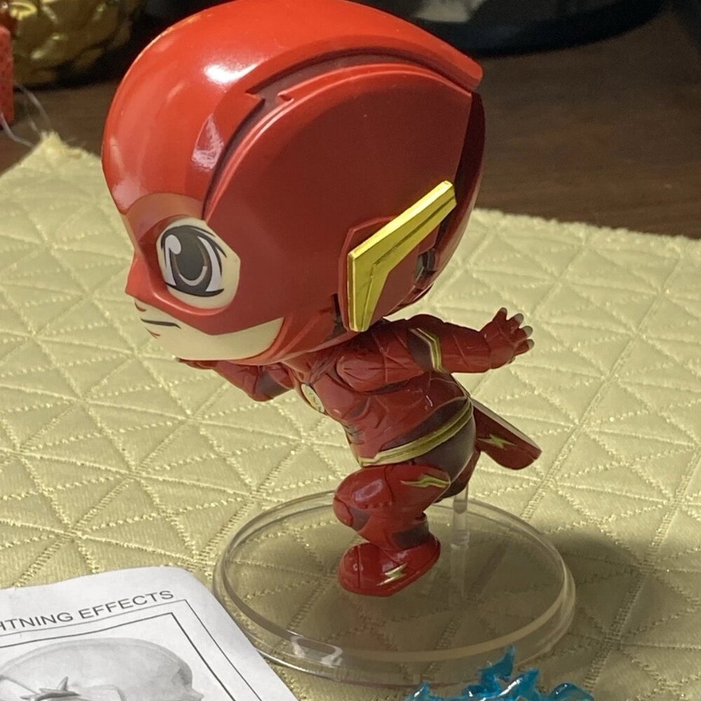 Hot Toys Cosbaby The Flash Justice League Bobble-Head Figure 2017 w/ Effects